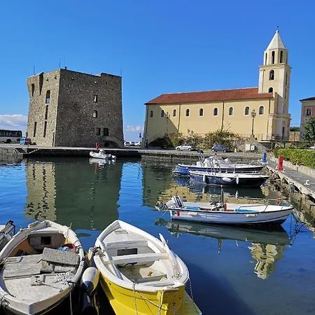 La Casa Sulla Scogliera